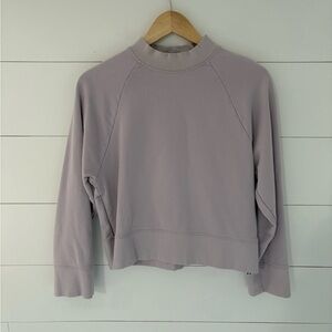 ON Running Essential Sweatshirt